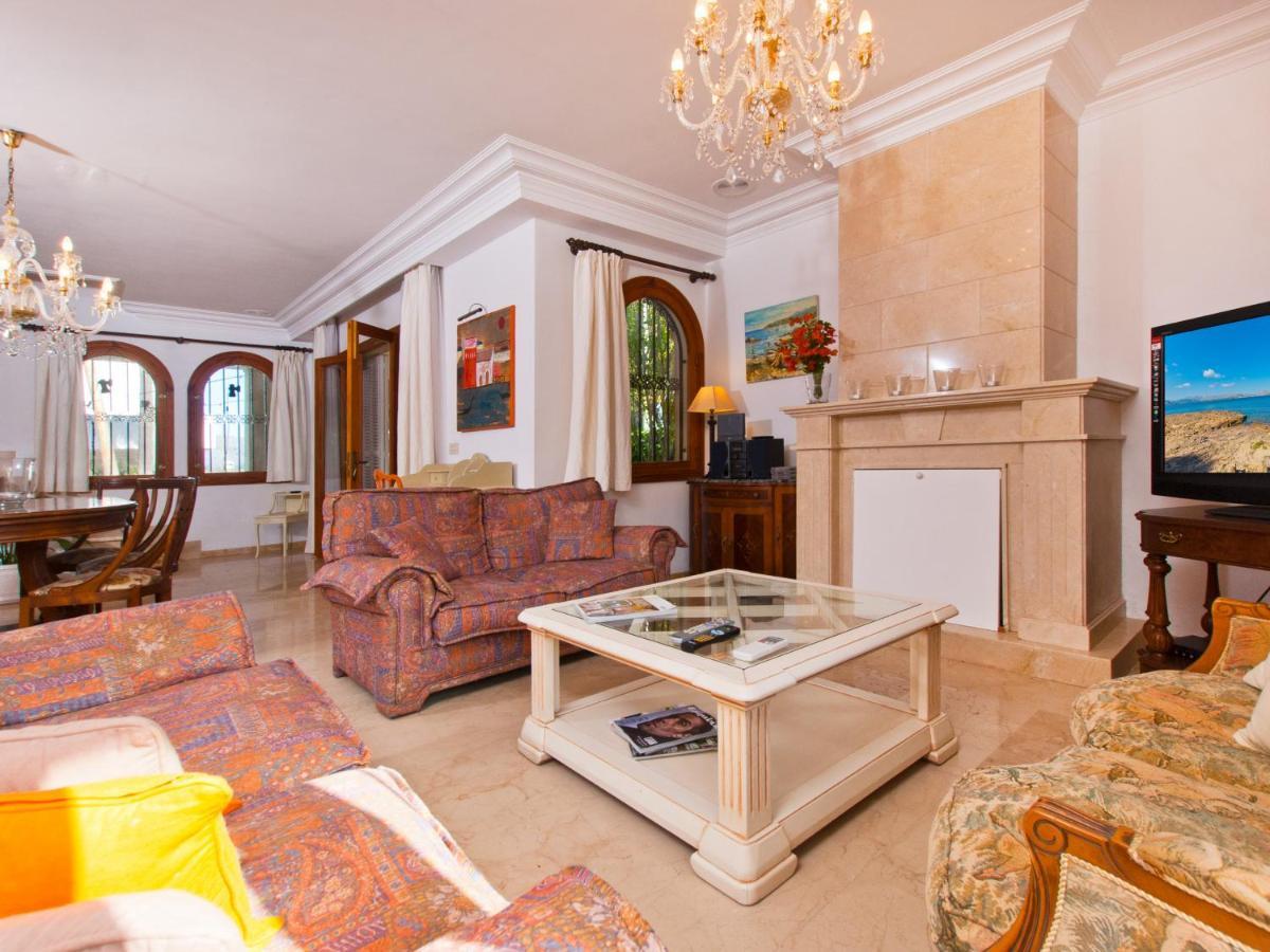 Villa Tita De Manresa, Con Jardines Y Vista Mar Alcúdia Kültér fotó